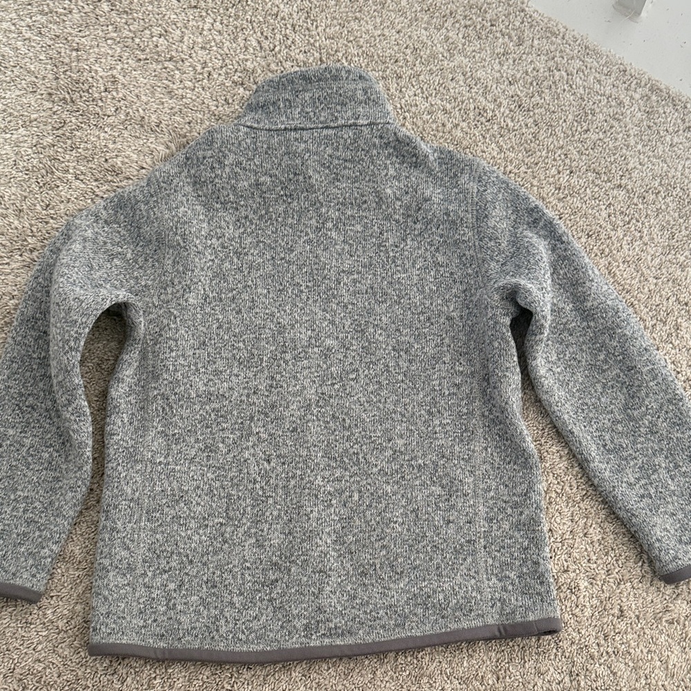 Boys Patagonia Gray Fleece Quarter-Zip Pullover. Like new. Size XS - Picture 3 of 3